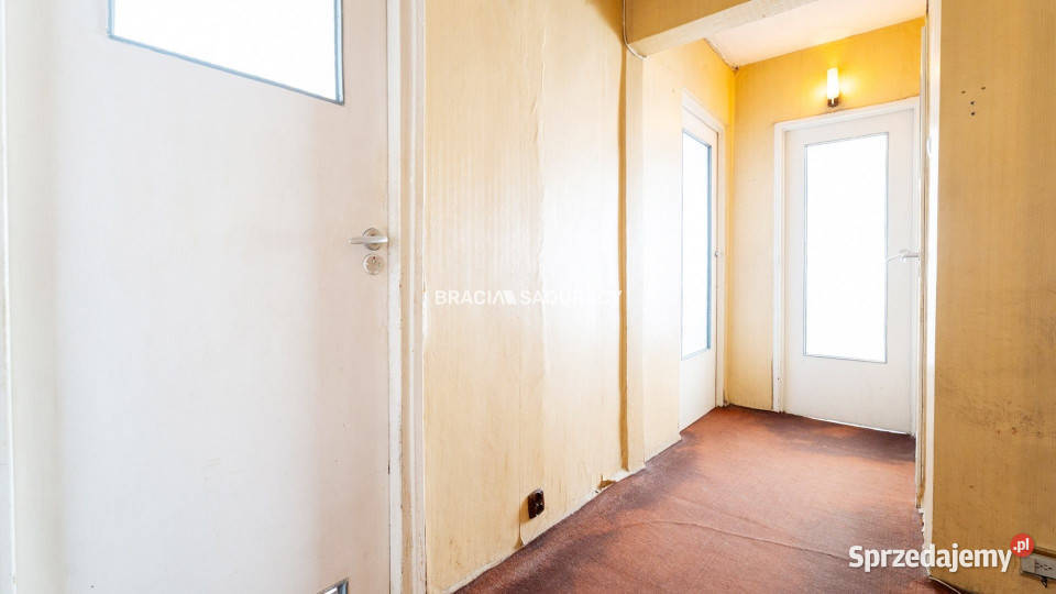 Mieszkanie Kraków os Piastów 6496m2 3 pokojowe spółdzielcze własnościowe małopolskie