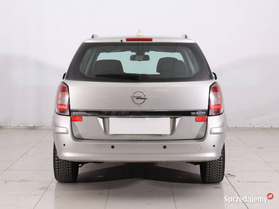 Opel Astra 19 CDTI manualna Piaseczno