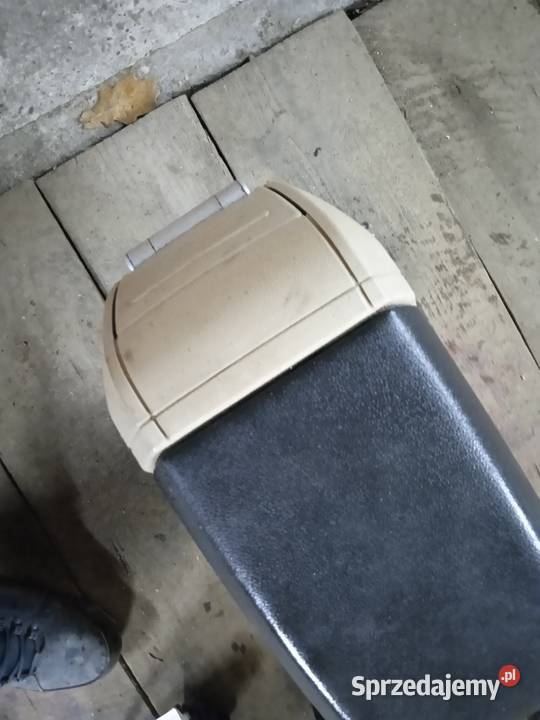 ford c mk1 podłokietnik tunel środkowy przycisk Rok produkcji 2006 Przemyśl