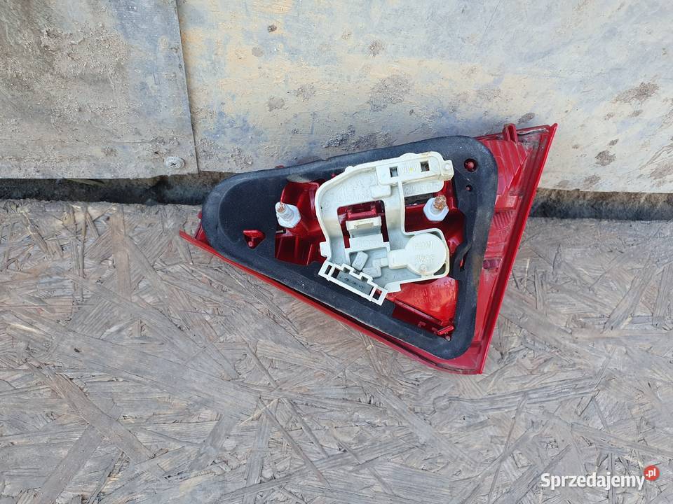 AUDI A5 8T0 LAMPA LEWA TYLNA LEWY TYŁ 8T0945093 Międzychód