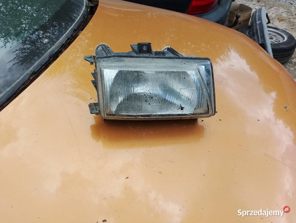 Vw polo seat Ibiza inca lampa prawy przód