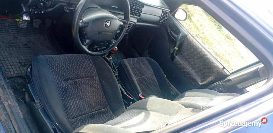 Sprzedam zamienię opla vectre 116KM Vectra