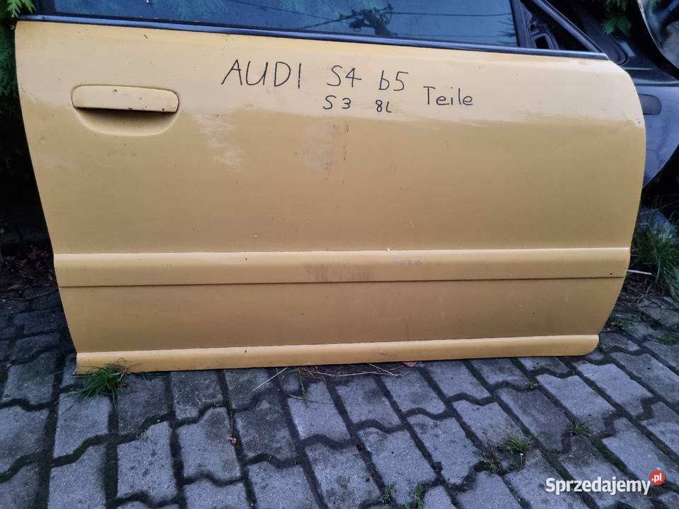 Audi A4 S4 RS4 B5 8D 8D9 Drzwi Przednie Prawe Skawina