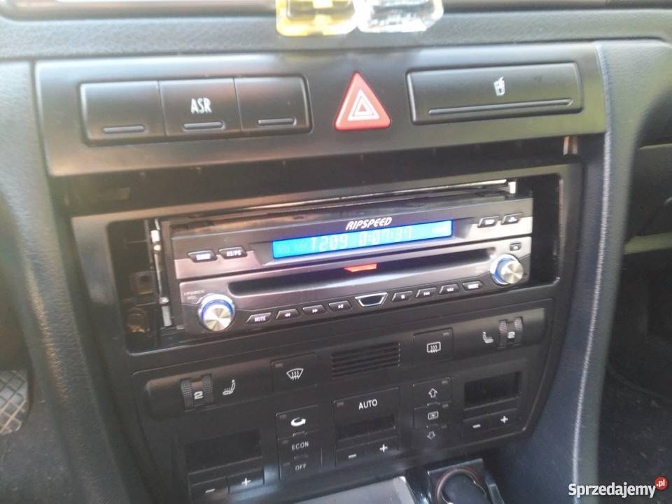 Radio ripspeed dv720 z 7 wysuwanym ekranem MP3 Elektronika Legnica