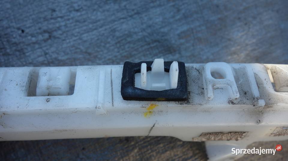 MEGANE IV SEDAN ŚLIZG ZDERZAKA LEWY PRAWY TYŁ Ruda Śląska