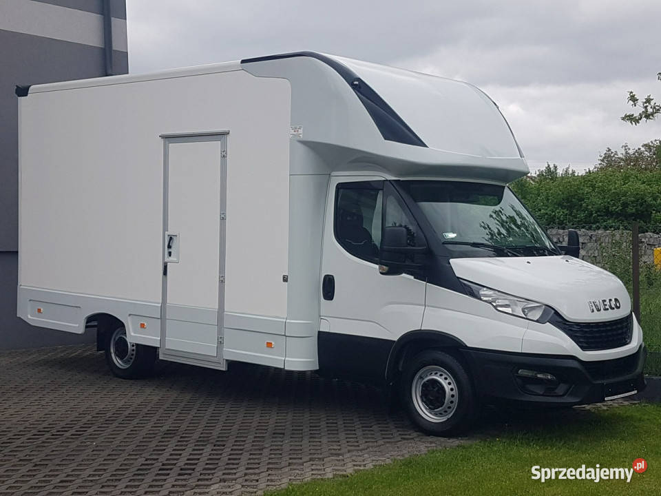 Iveco Daily KONTENER NISKOPODŁOGOWY 443x223x242 centralny zamek śląskie Poręba