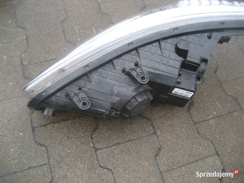 kia ceed kia proceed 1215r lampa przód prawa Rakoniewice sprzedam