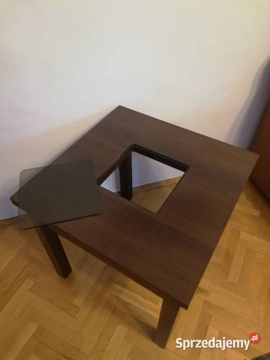Stolik kwadratowy z szybką stan sprzedam