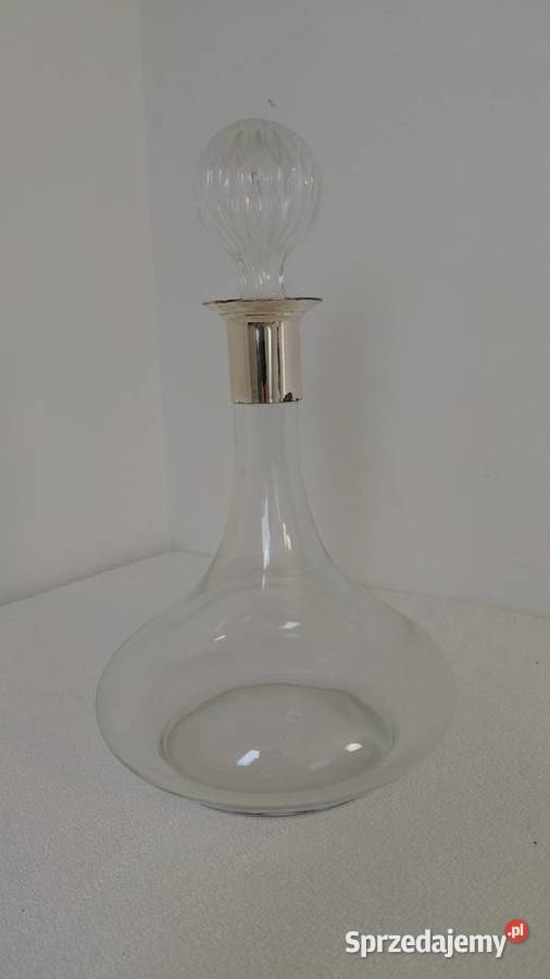 Szklana karafka z kulistym korkiem Antyki, Sztuka, Kolekcje Krzykawa