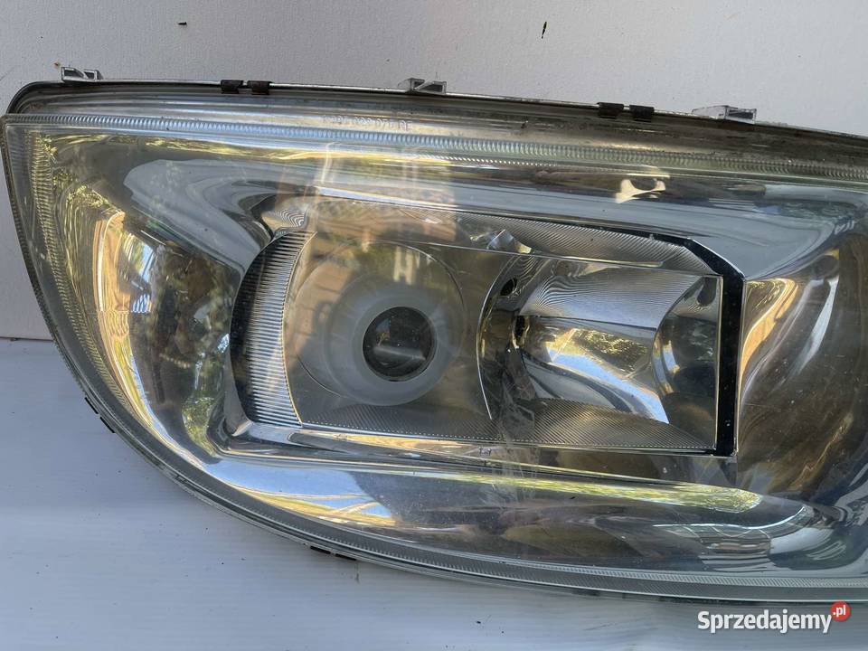 SETRA PRAWA LAMPA XENON PRZÓD AUTOBUS Ostroróg