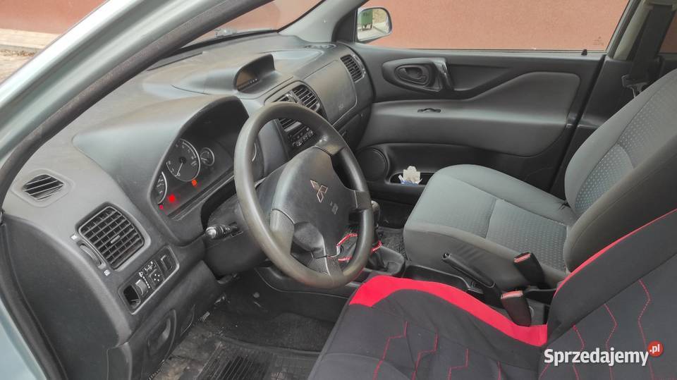 Mitsubishi SpaceStar 2004 16 benzyna Chodzież