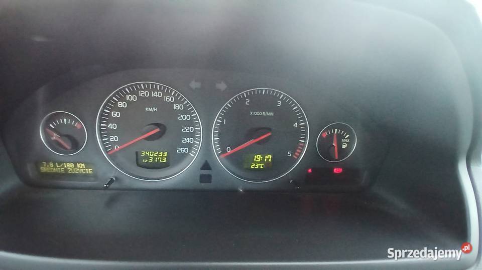 Volvo XC90 2006R 24D 184 manualna Sulechów sprzedam