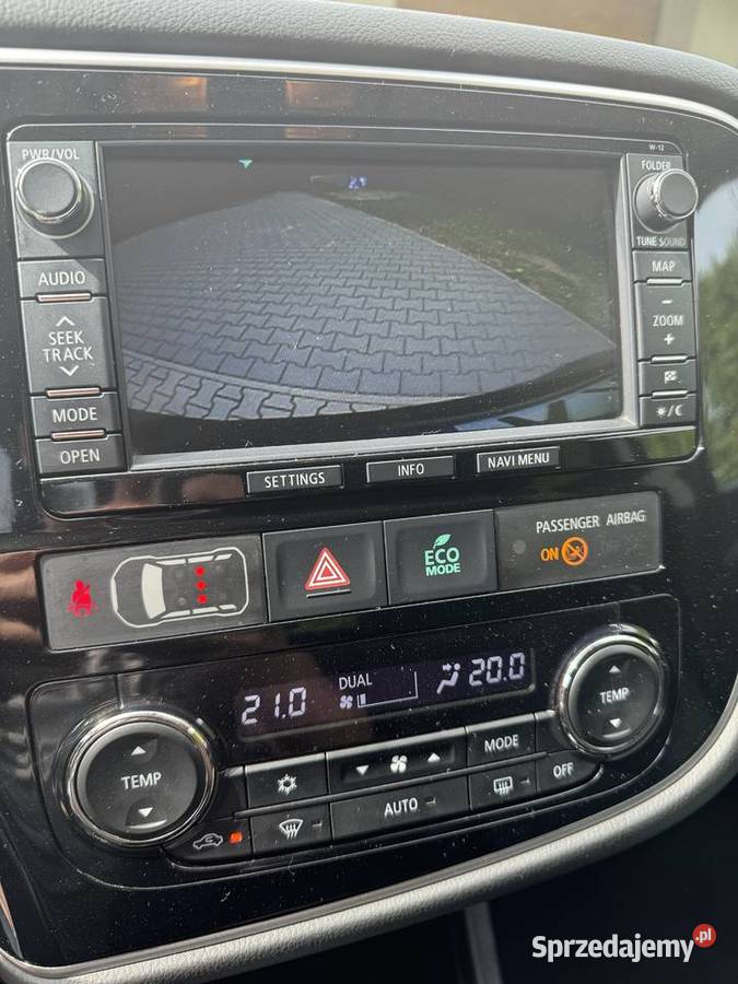 Mitsubishi Outlander 3 hybryda PHEV plug in nieuszkodzony Outlander Kraków