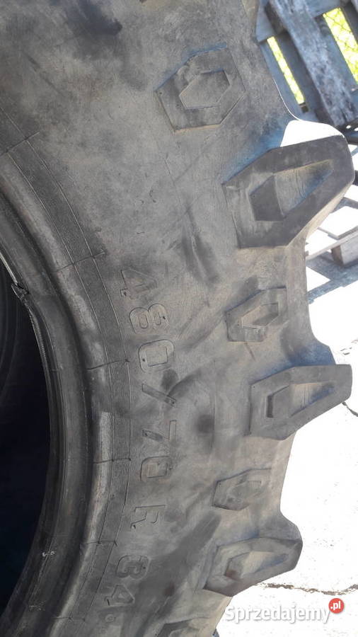 Sprzedam opony oponę rolniczą 480 x 70 r34 Bochnia