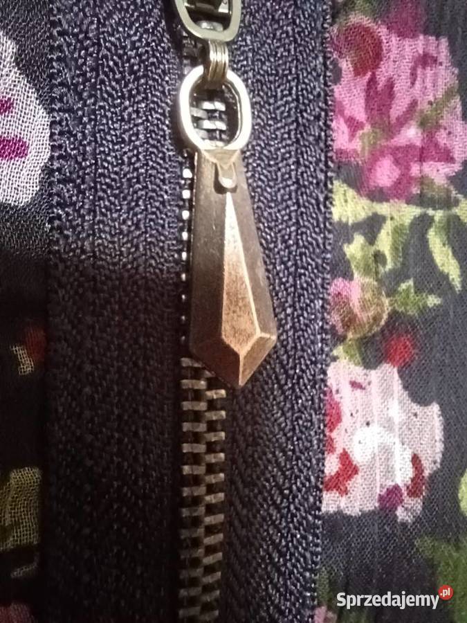 Sukienka czarna w kwiaty rozmiar M House bez wad czarny podkarpackie Rzeszów