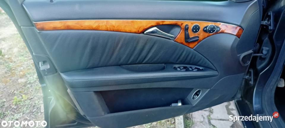 Mercedes E500 50 V8 306 LPG skóry xenon wielofunkcyjna kierownica Stargard