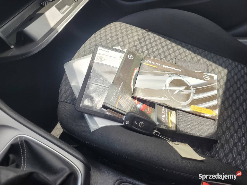 Opel Astra Benzyna Delikatnie uszkodzona Kielce