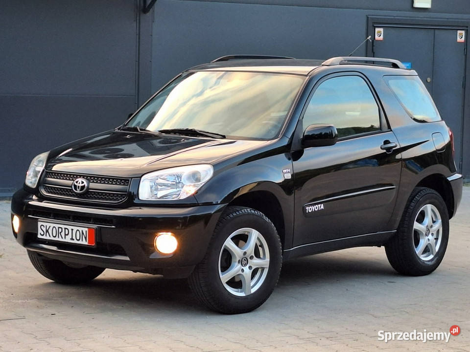 Toyota RAV4 benzyna 18VVTi stan II 20002005 benzyna Olsztyn sprzedam