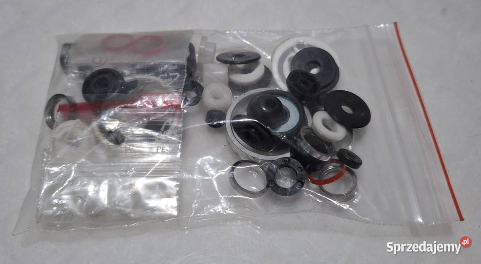 Plastikowe podkładki tuleje mix zestaw