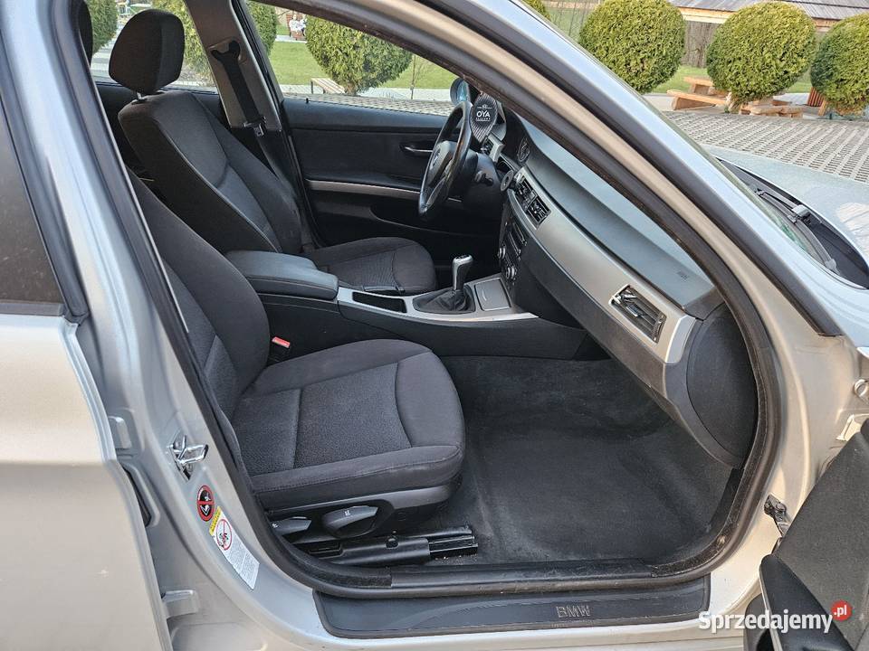 BMW E91 2008r 20D 143 Ksenony Grzane Fotele Stan sprzedam