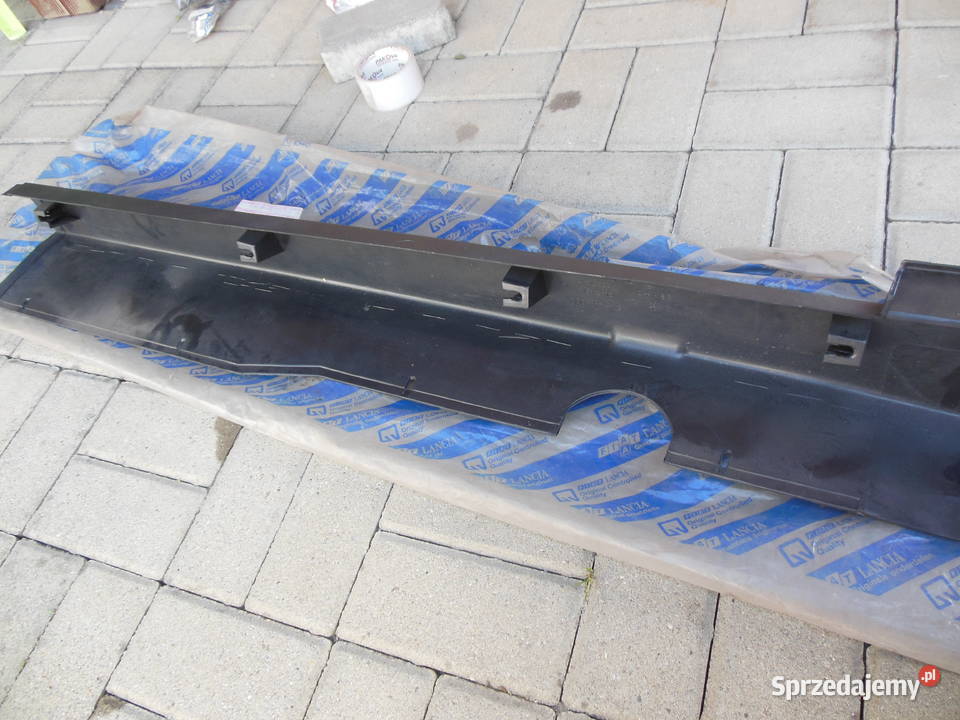 LISTWA ZEWNĘTRZNA 82437332 FIAT CROMA LANCIA Kozy