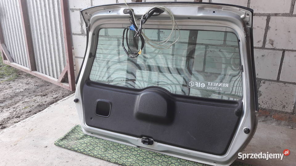 KLAPA BAGAŻNIKA RENAULT CLIO 2 IIKOMPLETNA Karoseria Bełżyce
