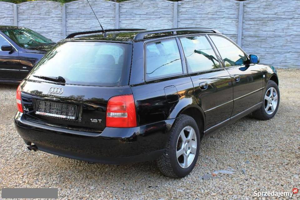 Audi czarny centralny zamek śląskie