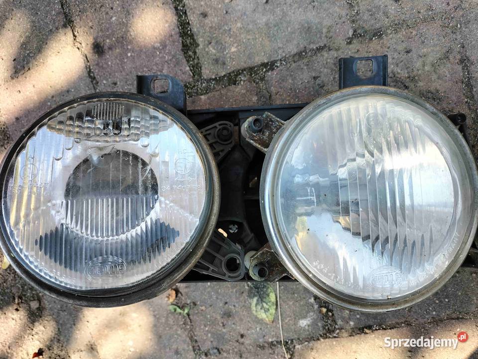 Lampa przednia prawa BMW E34 POLIFT 1995 śląskie Poręba sprzedam