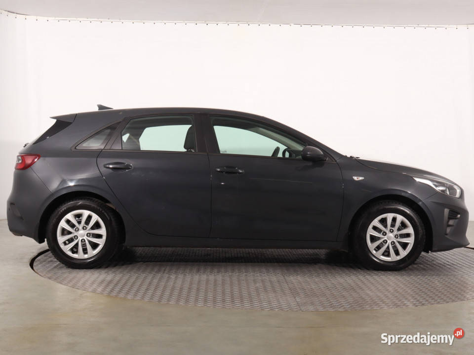 Kia Ceed 10 TGDI