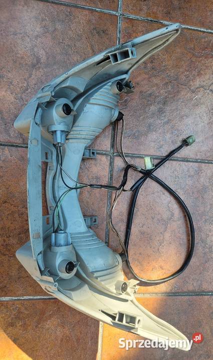 LAMPA TYL SUZUKI BURGMAN K7K13 Piła sprzedam