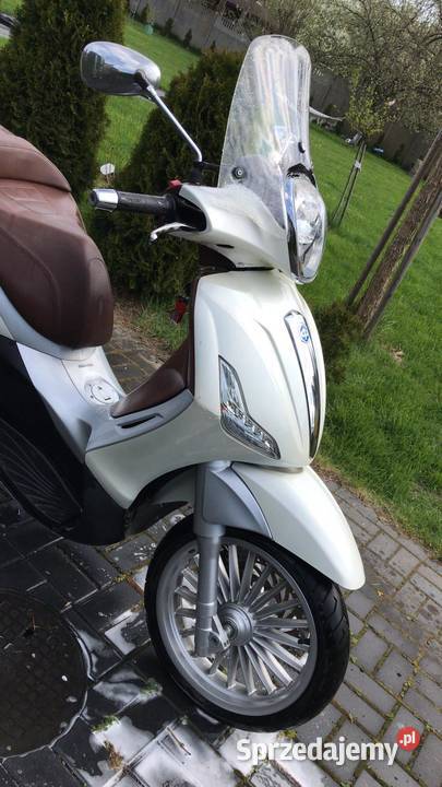 Piaggio Beverly 300 Vespa 300 Częstochowa