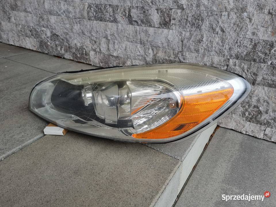 Reflektor Volvo C70 2011r T5 bixenon wersja USA osobowe Pawłowice sprzedam