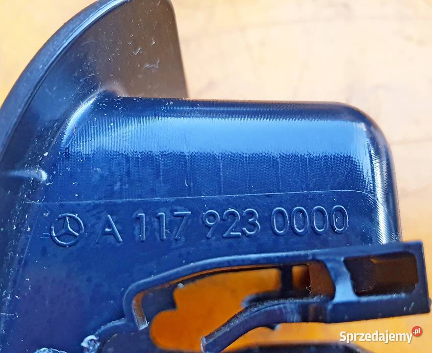 MERCEDES CLA C117 OSŁONY OSŁONA TYŁNYCH SIEDZIEŃ mazowieckie Radom