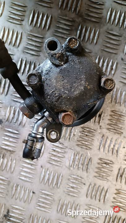 Pompa wspomagania Nissan Primera P12 18 benzyna