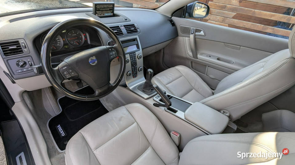 Volvo C70 20D136OPŁACONYBezwypadkowy Klimatronik wielofunkcyjna kierownica śląskie Częstochowa sprzedam