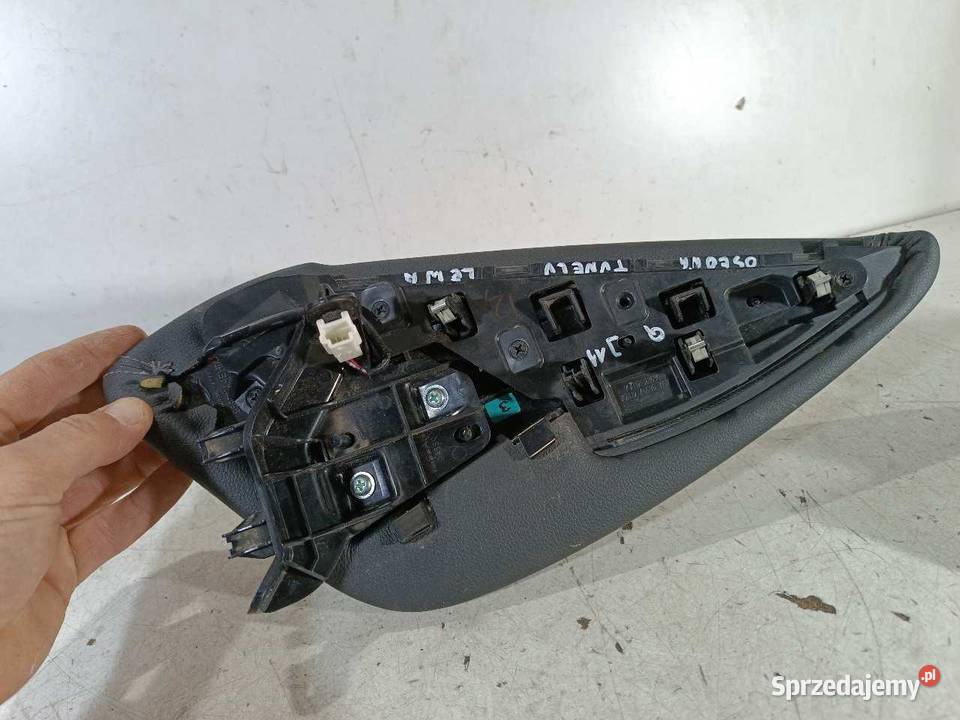 OSŁONA TUNELU LEWA NISSAN QASHQAI 11 969924EH0A osobowe wielkopolskie
