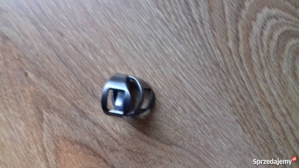 Pierścionek jako otwieracz inny kolor Iława