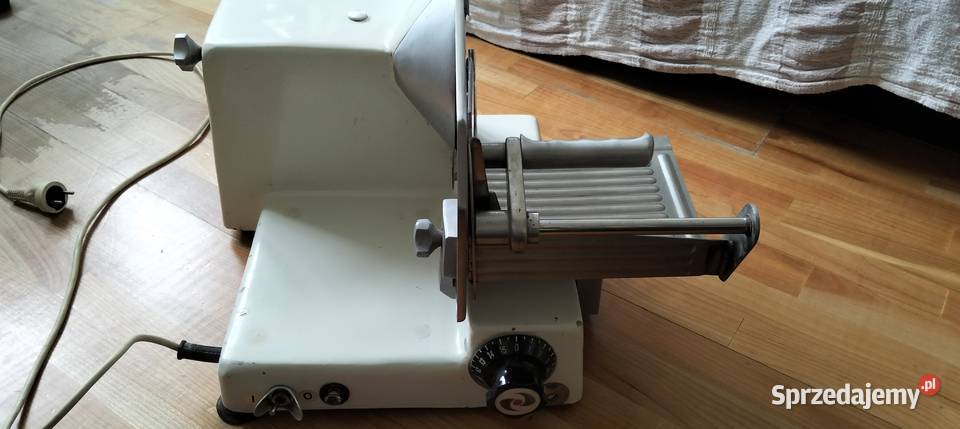 Krajalnica do mięsa firmy MaGa 1990 działająca Pruszcz Gdański