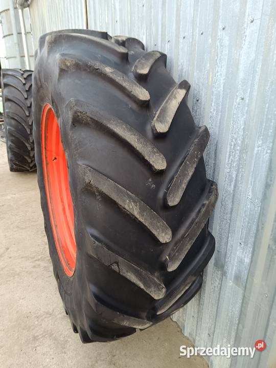 CLAAS AXION 840 CMATIC A09 Felga DW20BX42 Opona Stalewo sprzedam
