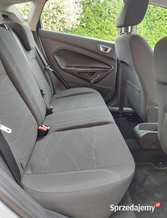 Ford Fiesta 2013 12 Benzyna 120 Grzane fotele Be srebrny Motoryzacja lubuskie