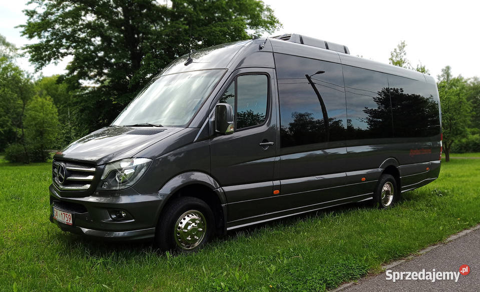 Wynajem busów i Autokarów Katowice VIP BUS