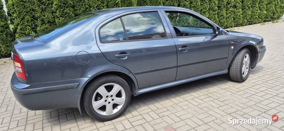 SKODA OCTAVIA 1900 TDI110 POMPAKLIMA Głogów