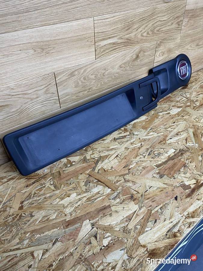 Klamka drzwi tylnych i druga część z Logo Fiat dostawcze Olkusz sprzedam