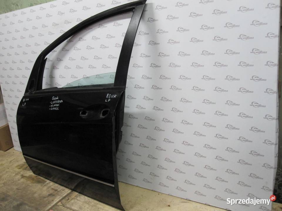 MERCEDES W169 LIFT 09r drzwi lewe przód