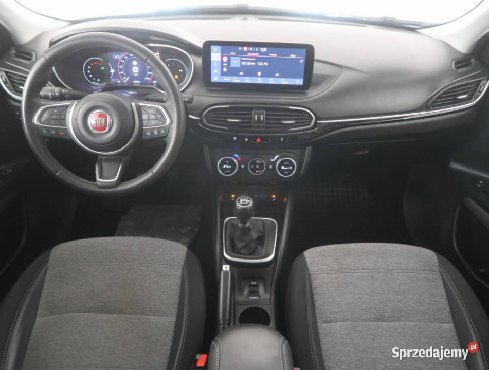 Fiat Tipo 16 MultiJet przyciemniane szyby dolnośląskie Bielany Wrocławskie