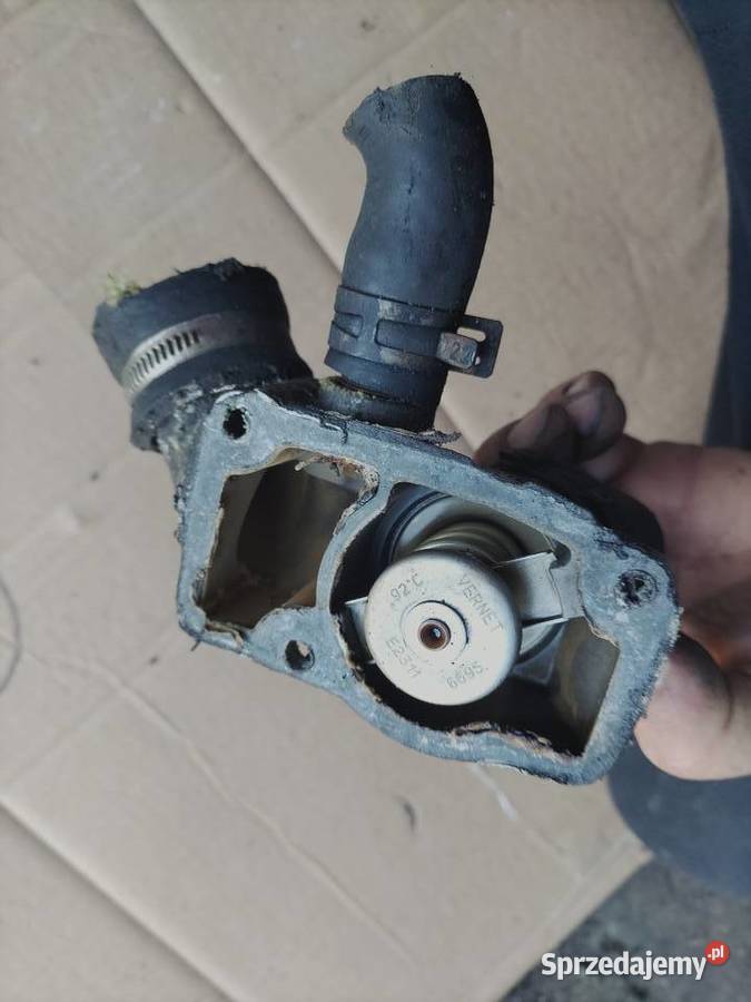 OBUDOWA TERMOSTATU 20 DTI VECTRA ZAFIRA ASTRA G osobowe Kamień-Kolonia