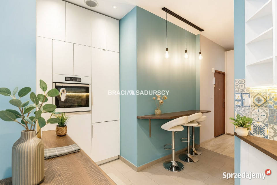 Mieszkanie Kraków 29 Listopada 7489m2 3pok