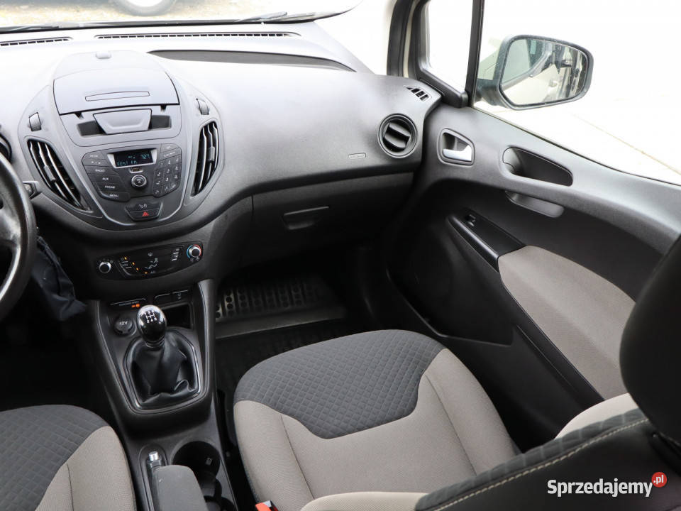 Ford Tourneo Courier 15 TDCI