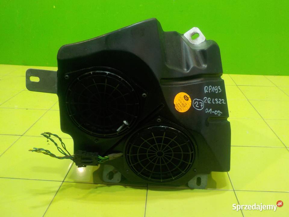 RANGE ROVER L322 44 V8 03r subwoofer 160RG61