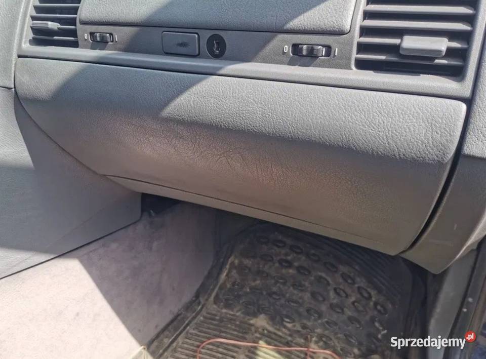 Schowek pasażera BMW e36 osobowe Żory sprzedam